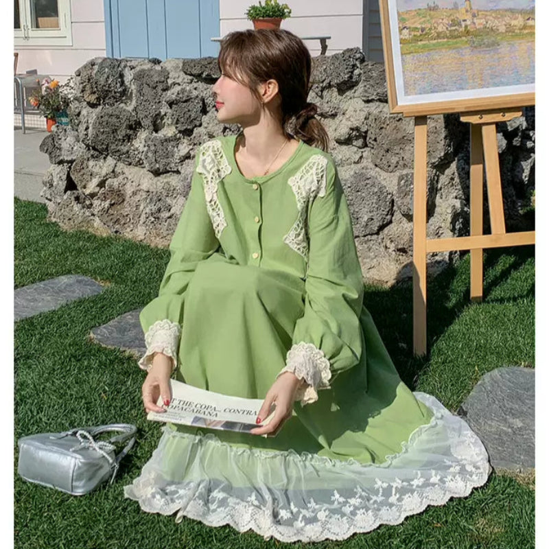 レースステッチロングスリーブワンピース(緑)春/夏 若草色の レースステッチロングスリーブワンピース(緑)春/夏 若草色の