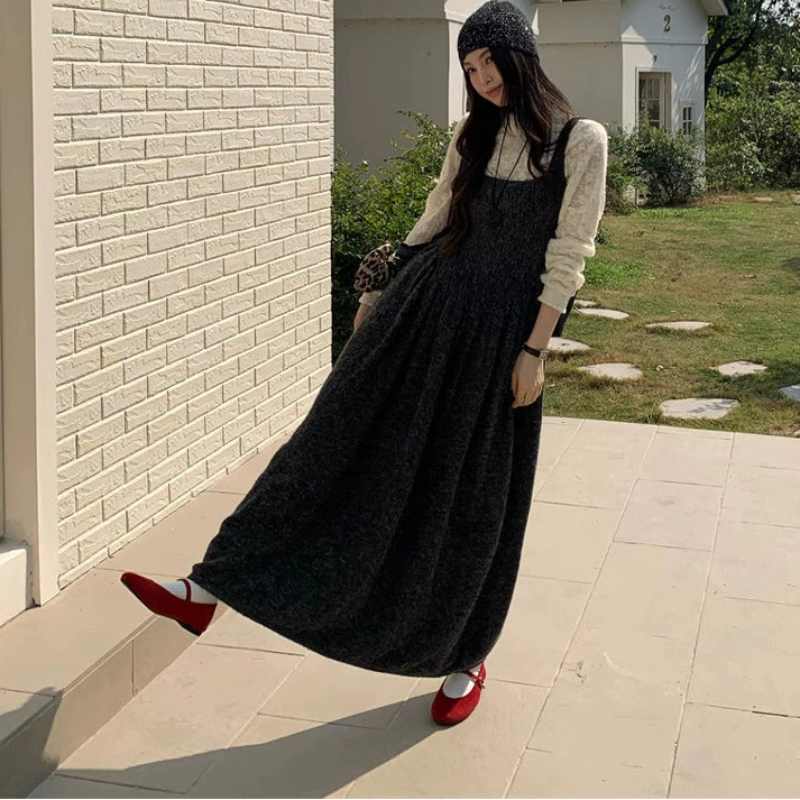 ハイネックカットソー×ニットワンピース