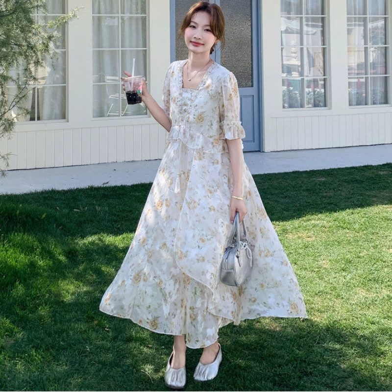 小花柄ハーフスリーブシフォンワンピース