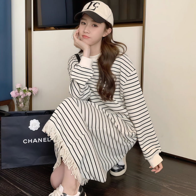 フリンジデザインボーダーワンピース