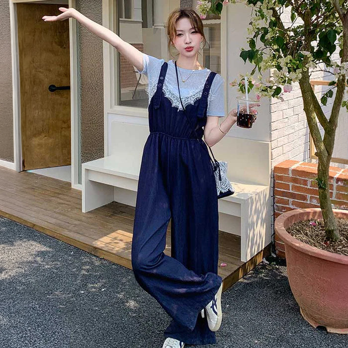 ラウンドネックTシャツ×レースサロペット