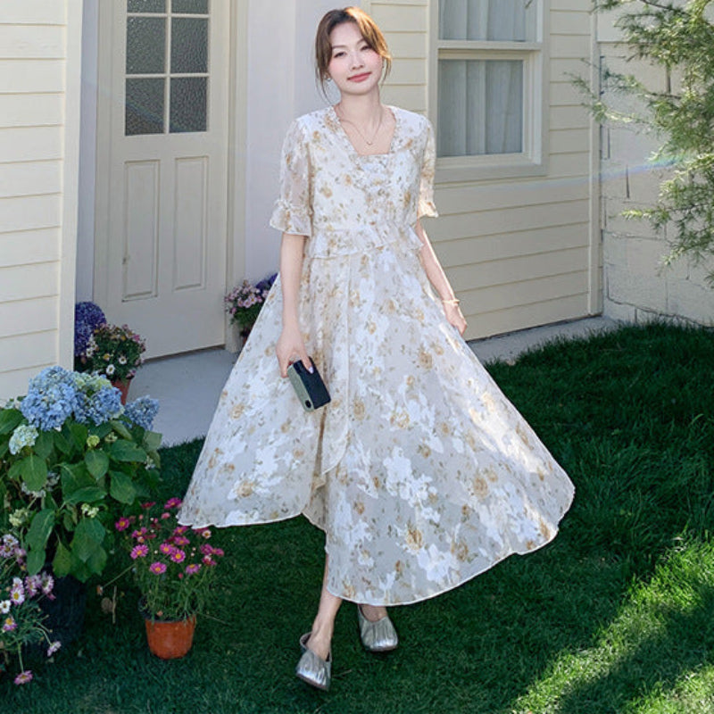 小花柄ハーフスリーブシフォンワンピース