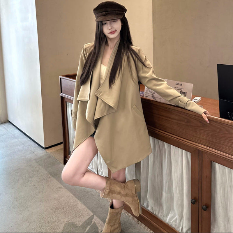 ドレープトレンチショートコート