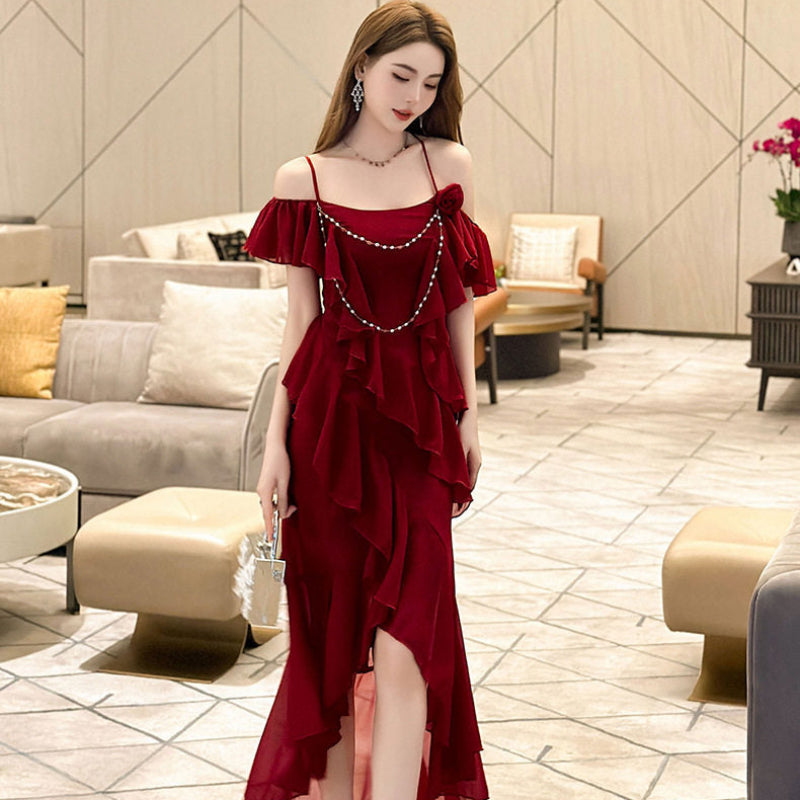 ダークレッドフリルデザインドレス