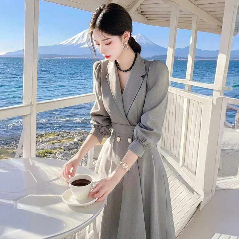 テーラードフレアワンピース