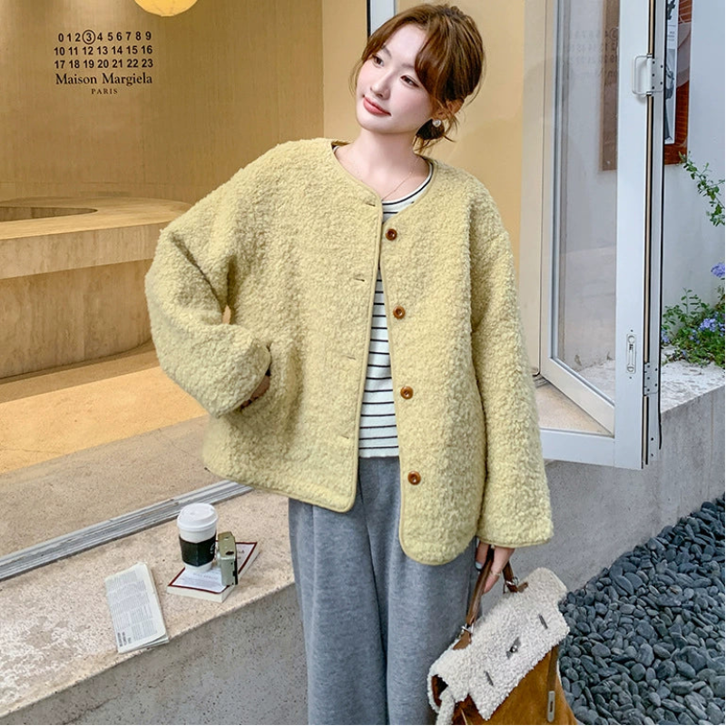 ノーカラーボアジャケット