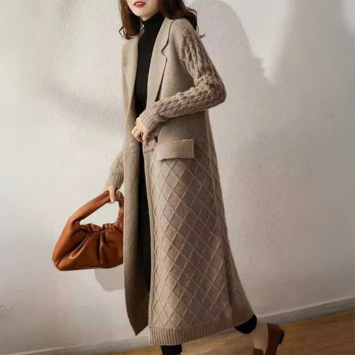 ニットロングカーディガン