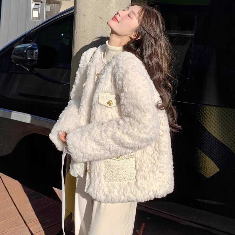 ノーカラープードルファージャケット