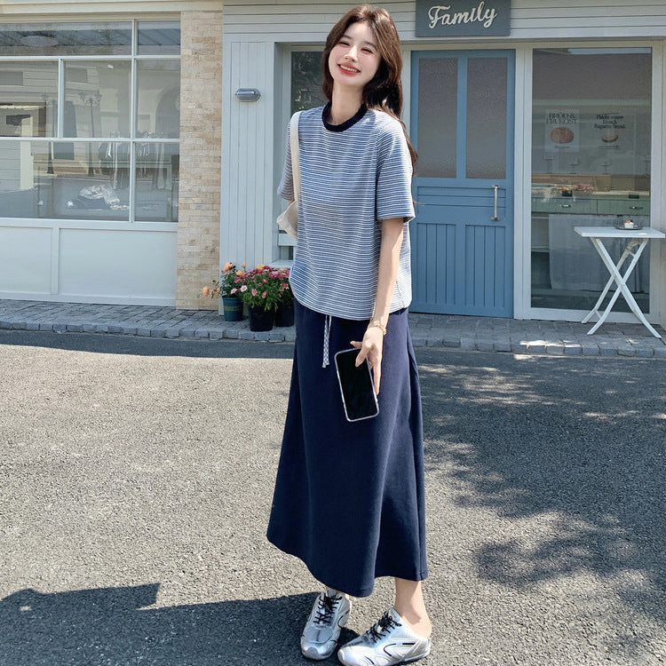 ストライプTシャツ×スウェットカートセットアップ
