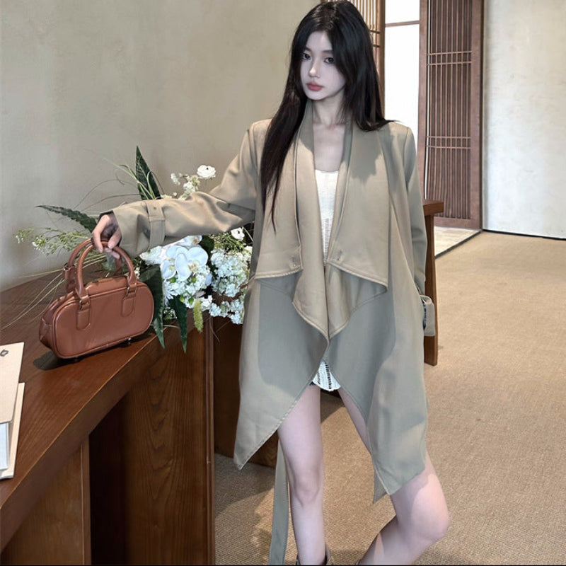 ドレープトレンチショートコート