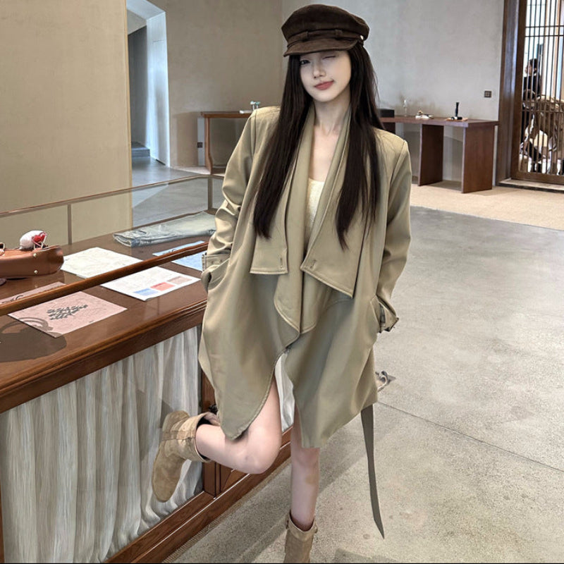 ドレープトレンチショートコート