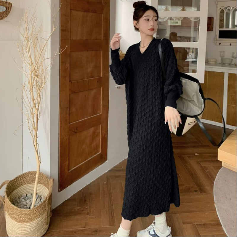 ケーブルデザインＶネックワンピース