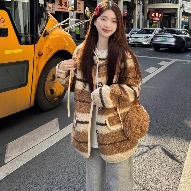 ノーカラーボアジャケット