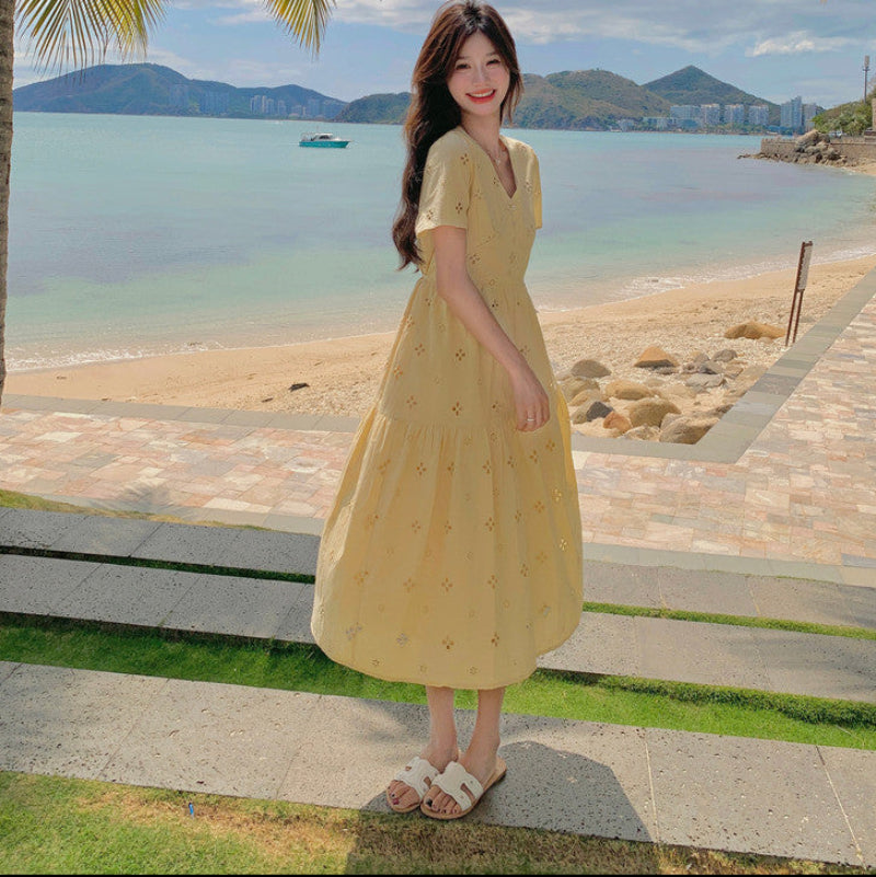 小花柄カットワークレースワンピース