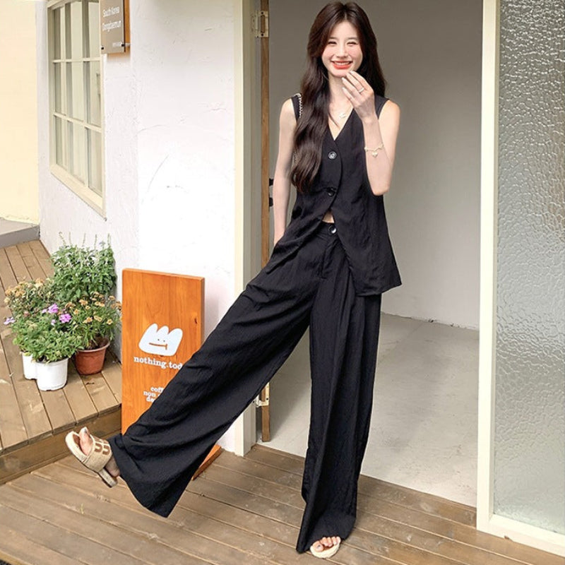 バックデザインベスト×ワイドパンツセット