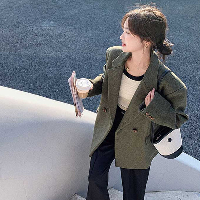 ワイドラペルオーバーコート