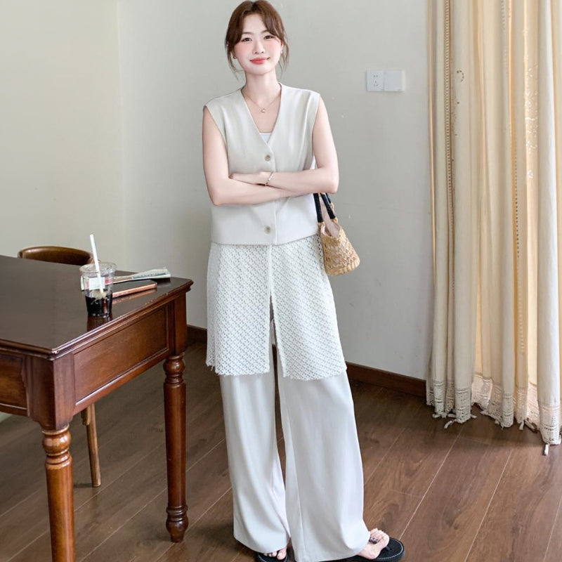 レース切り替えベスト×パンツセットアップ
