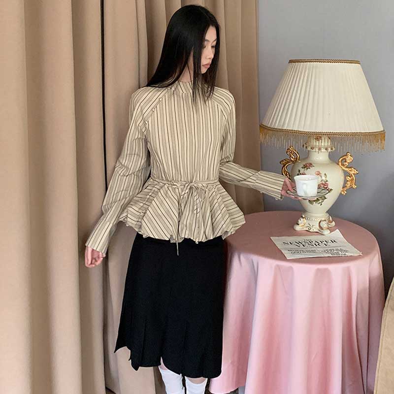 ストライプペプラムブラウス