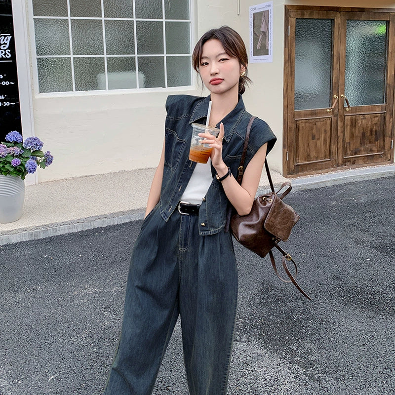デニムベスト×ワイドレッグパンツセットアップ