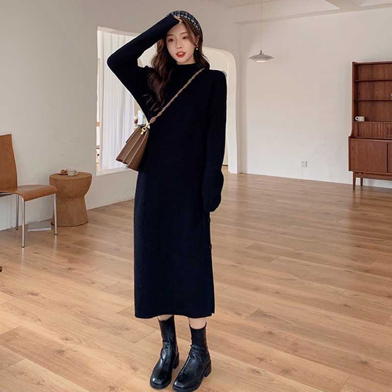 サイドスリットボタンニットワンピース