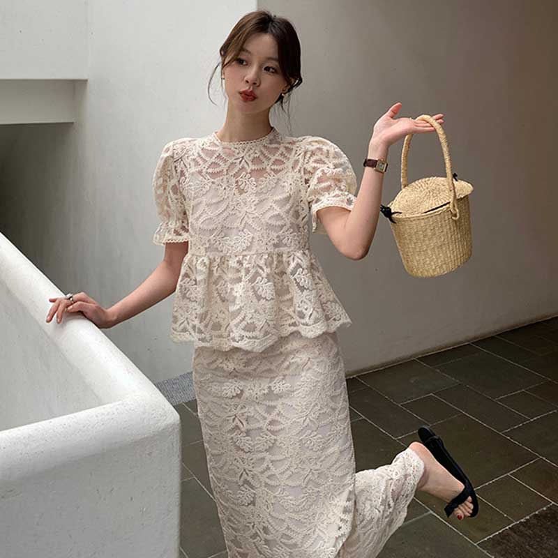 エレガントレースロングスカート