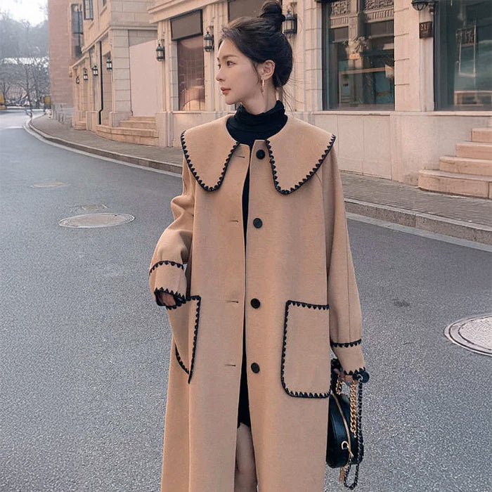 スカラップ刺繍ビッグカラーロングコート