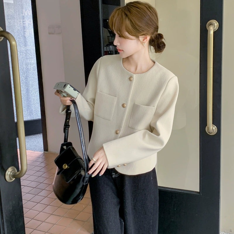 ノーカラーショートジャケット