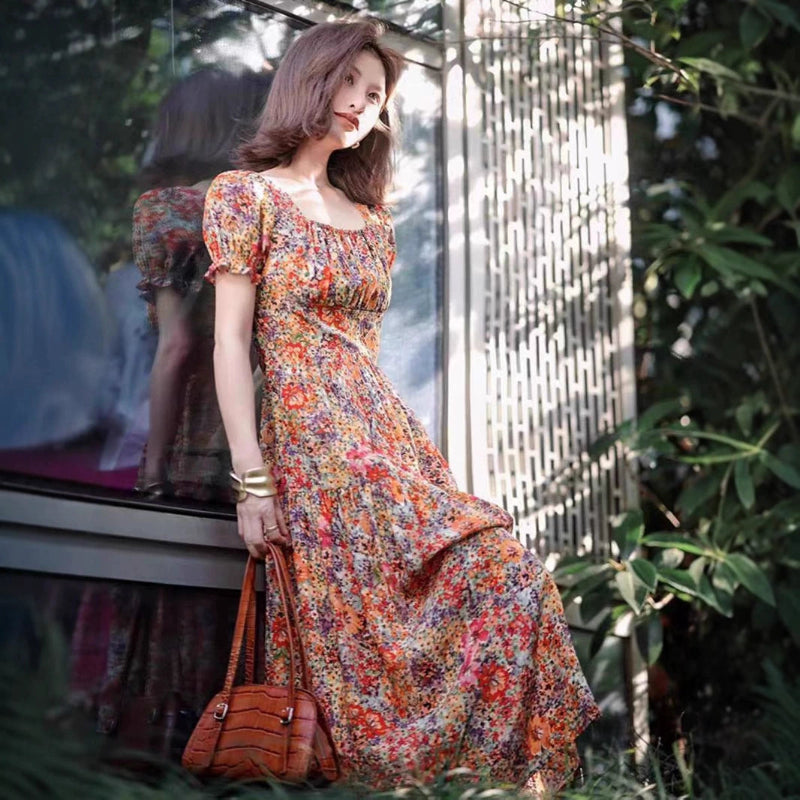 スクエアネック総柄ワンピース