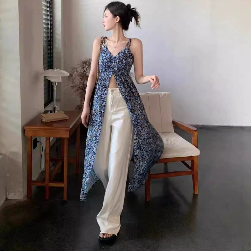 フロントスリットキャミソールワンピース