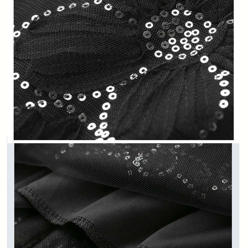 フリルネックパフスリーブニット×スパンコール刺繍チュールスカート