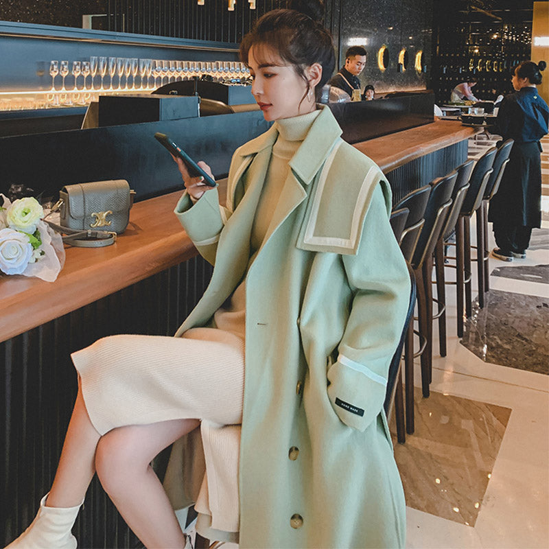 ライン入りセーラーカラーロングトレンチコート