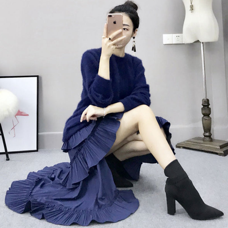 バックオープンフェザーニット×イレヘムティアードフリルキャミワンピース