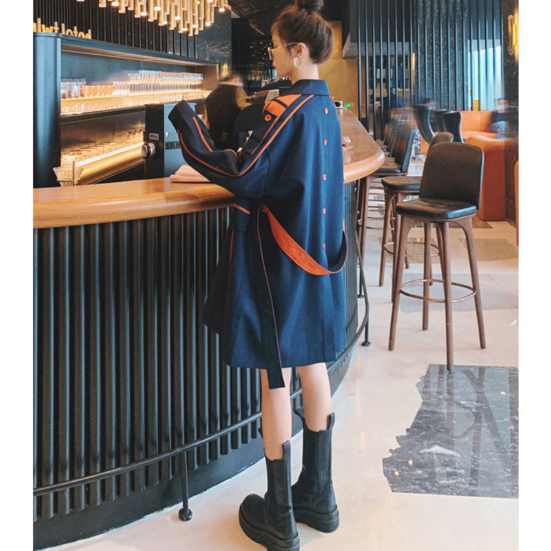 ライン入りバックシャントレンチコート
