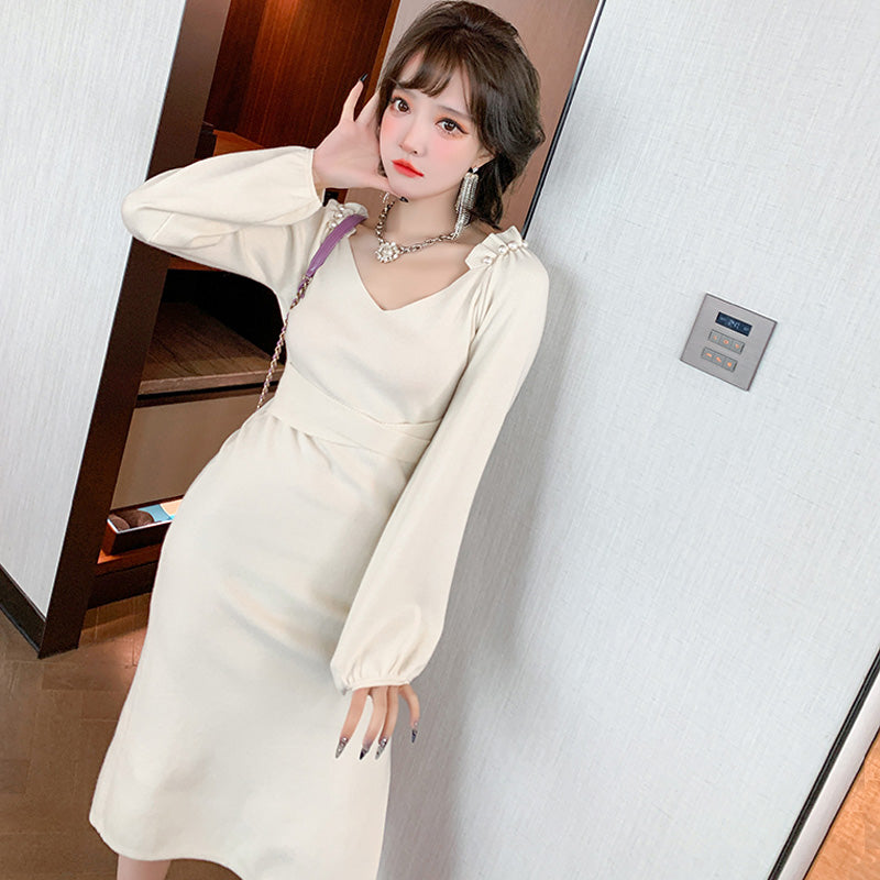 ショルダーコンシャスサイドスリットニットワンピース(2colors)