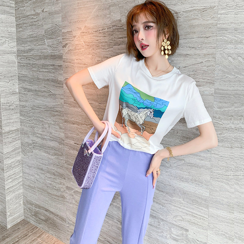 イラストプリントTシャツ×センタープレススリットフレアパンツ【上下別売り可】
