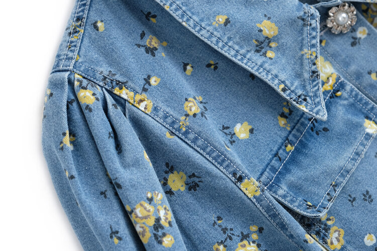 花柄デニムショートジャケット×プリントデニムミニスカート