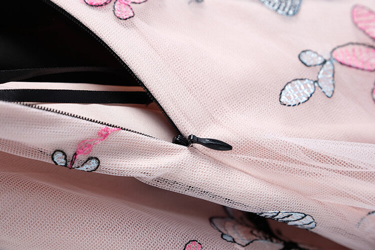 アシメショルダーレースニット×バタフライ刺繍チュールスカート(2colors)【上下別売り可】