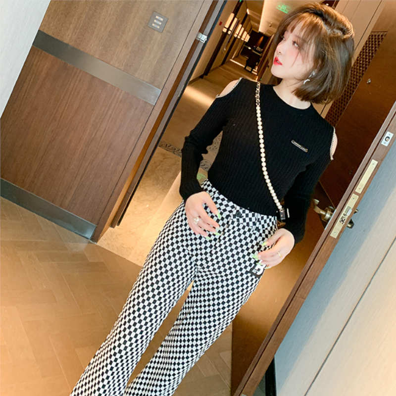 チェーン付きオープンショルダーリブトップス×スリット入りブロックチェックフレアパンツ【上下別売り可】