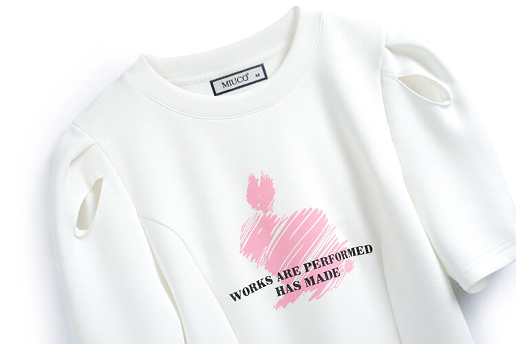 オープンショルダーパフスリーブTシャツ×シャーベットピンクカーゴ