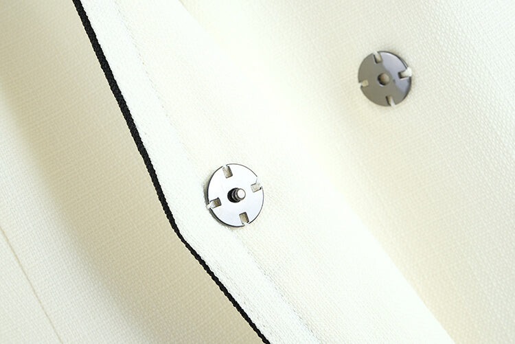 ビジューフラワーノーカラージャケット×フロントボタンスカート(2colors)