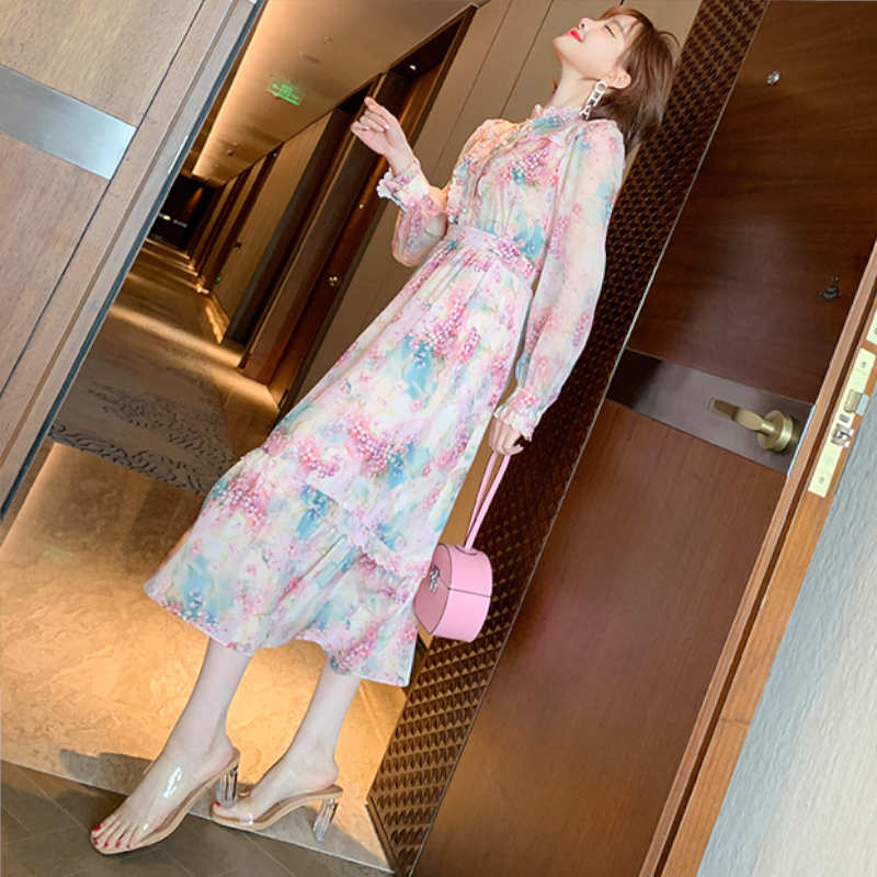 グラフィックフラワープリントフリルワンピース