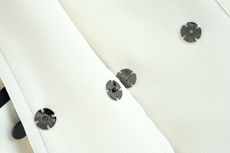 ビジューフラワーノーカラージャケット×フロントボタンスカート(2colors)