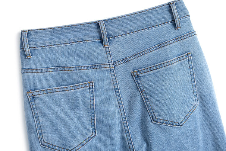 異素材リボンモチーフオーバーニット×パール付きダメージデニムパンツ【上下別売り可】