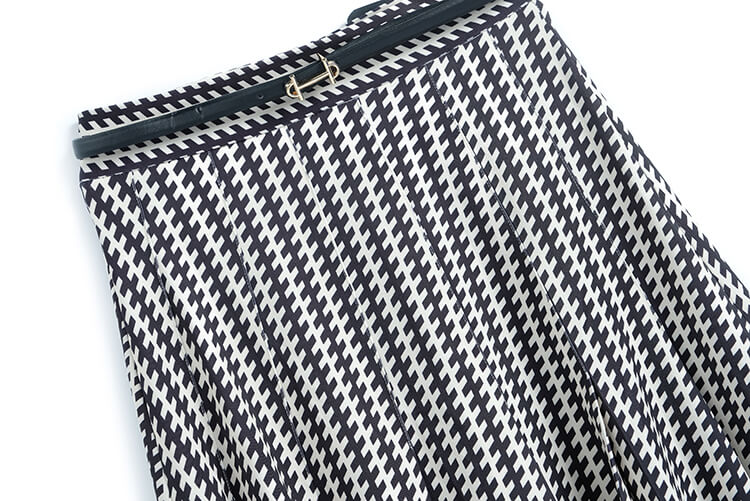 フロントオープンビジュートップス×サイドスリットモダンプリントスカート【上下別売り可】